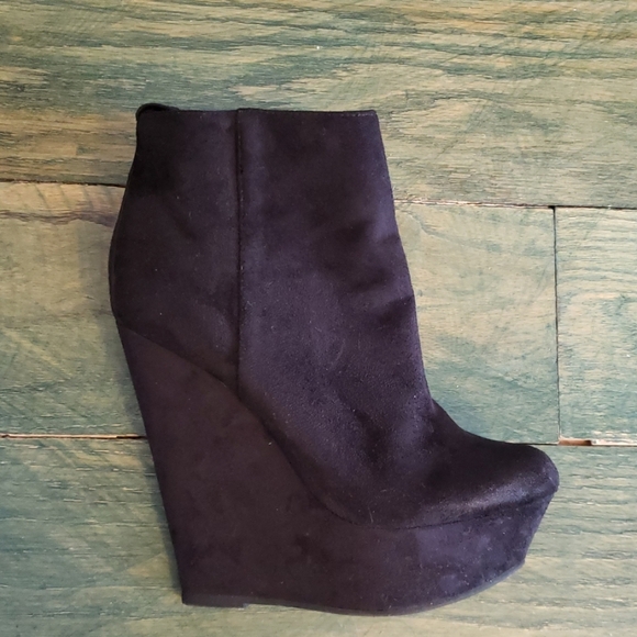 Zigi Soho platform wedge booties size 7 - Picture 2 of 2